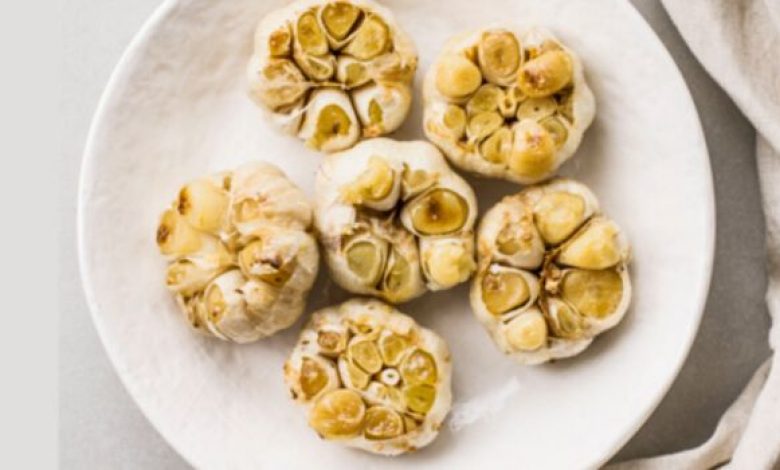 Consume 6 Roasted Garlic Cloves and Watch what Happens to your Body in 24 Hours